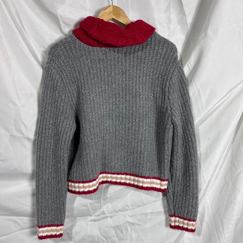 American Eagle Grey Red Cowl Neck Chunky Knit Varsity Stripe Sweater Womens M - Picture 6 of 6